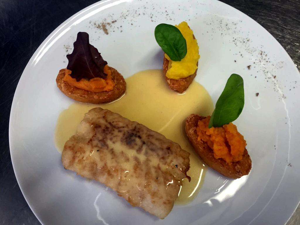 Les Negociants Hotel Vevey Luaran gambar