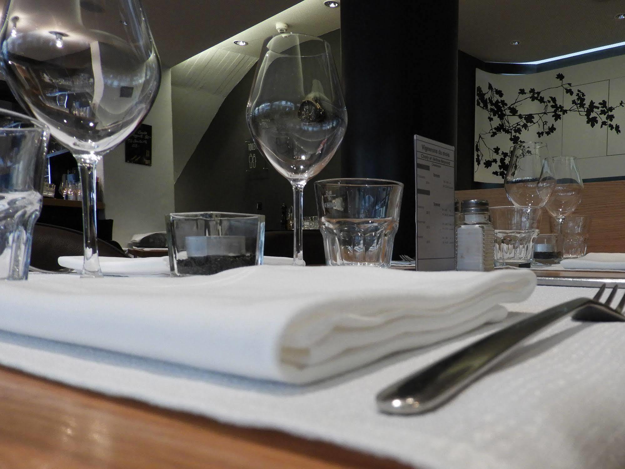 Les Negociants Hotel Vevey Luaran gambar