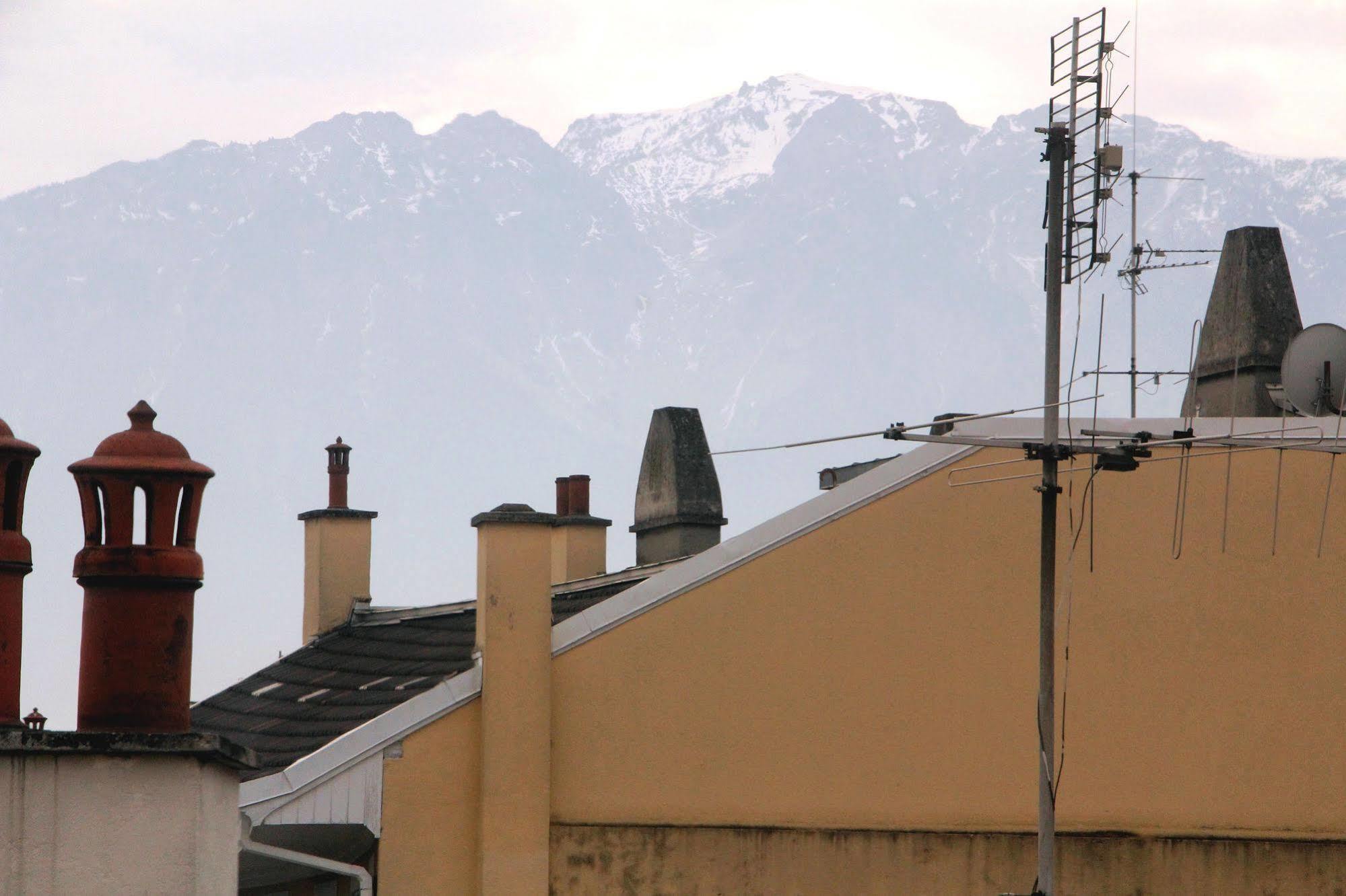 Les Negociants Hotel Vevey Luaran gambar